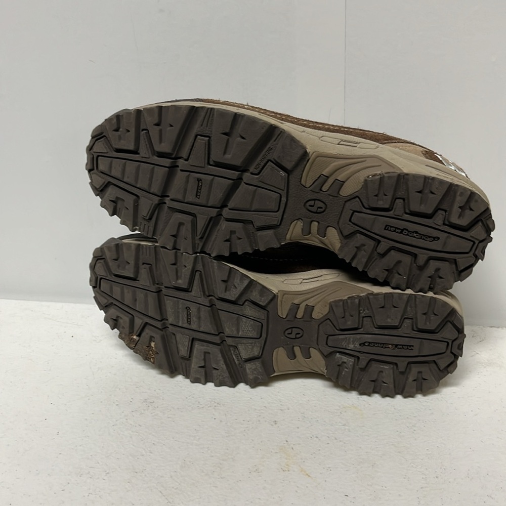 New Balance 606 Women's Sz 7-1/2 
Hiking Shoes Suede Sneakers
WW606BR2 Brown - Picture 7 of 7